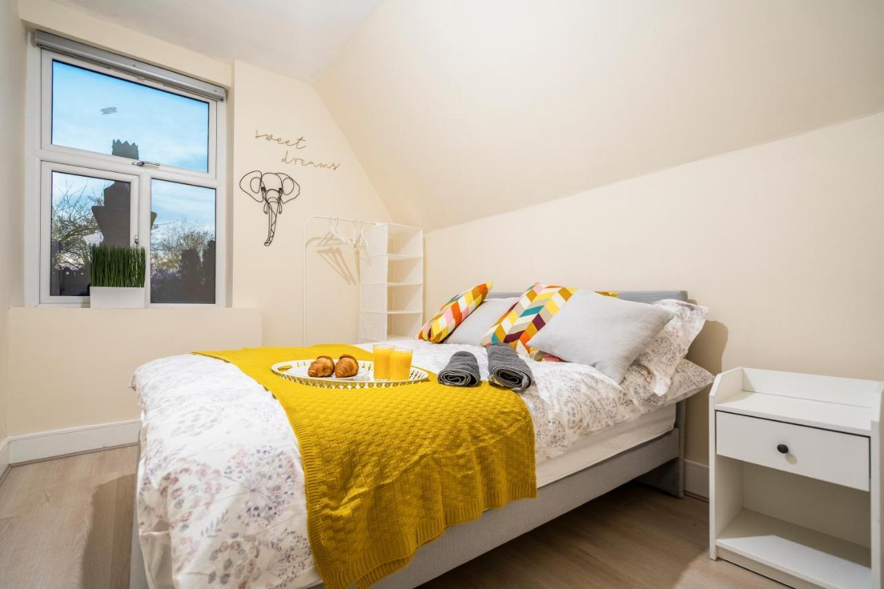 Deluxe 2-Bedroom Flat With Free Parking 버밍엄 외부 사진